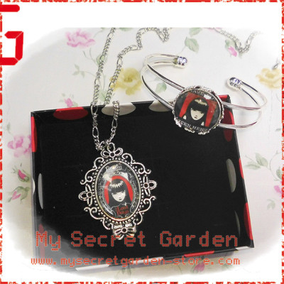 Emily The Strange Cabochon Necklace and Bracelet Set